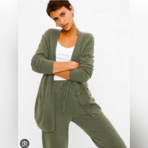 Gap Cashsoft Olive heather boyfriend cardigan and pant set